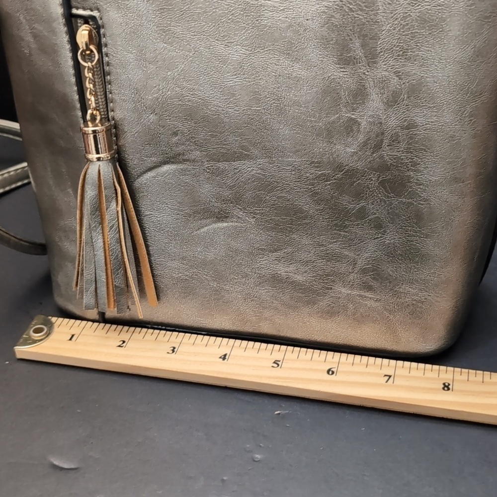 Darlings Metallic Gray Vegan Leather Small Hobo/Crossbody Bag. - Picture 11 of 12